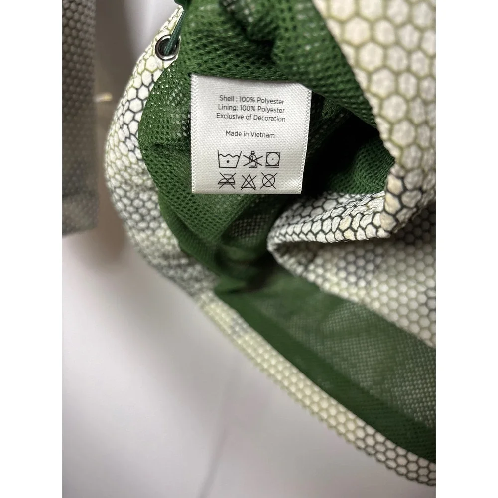 Isle‎ Royale Outfitters honeycomb Lightweight Hooded Jacket XL